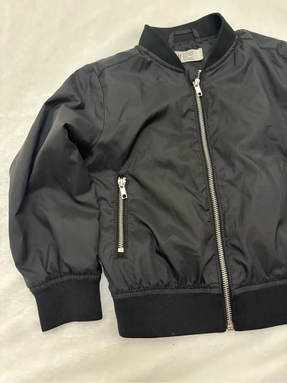 H&M Toddler Boys Size 3/4T Sleek Black Bomber Jacket with Silver Zippers